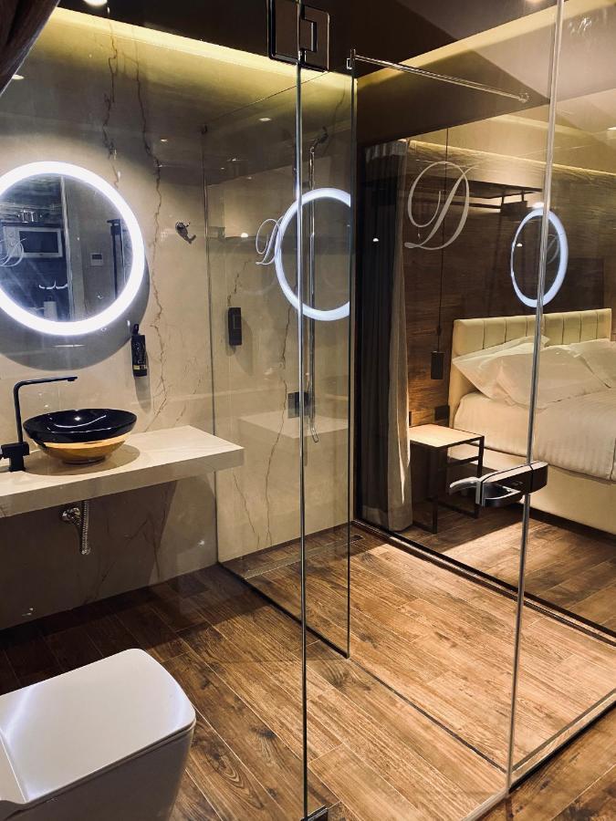Deluxe Rooms In Blloku Area Tirana Zewnętrze zdjęcie