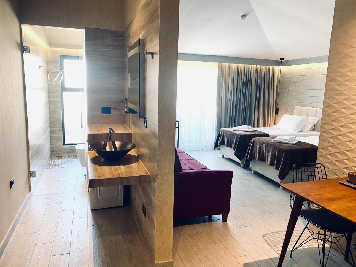 Deluxe Rooms In Blloku Area Tirana Zewnętrze zdjęcie
